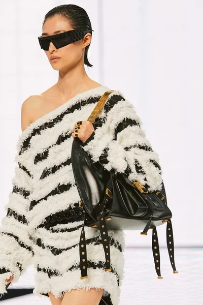 Look 43